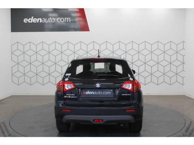 Suzuki Vitara image 8