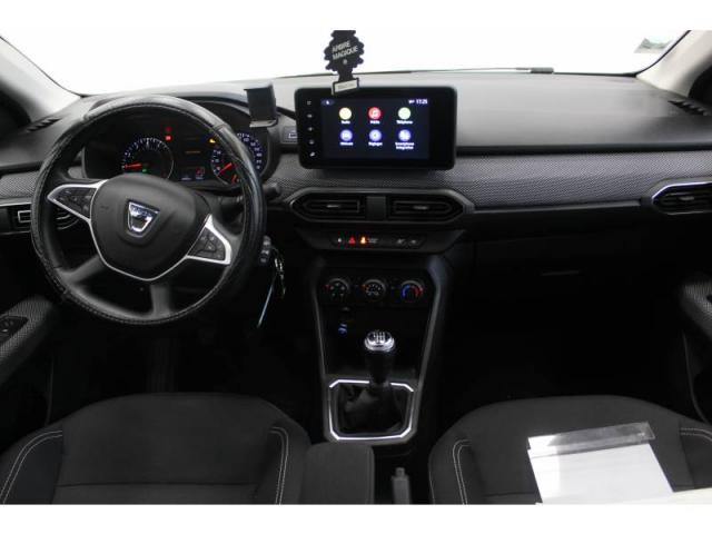 Dacia Sandero image 2