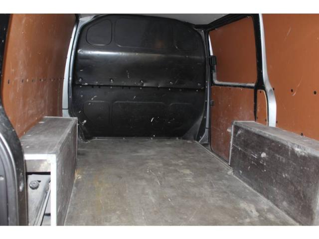 Volkswagen Transporter image 3