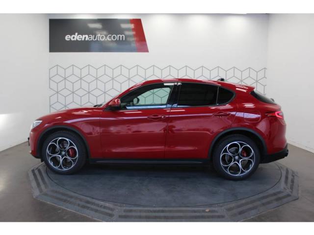 Alfa Romeo Stelvio image 6