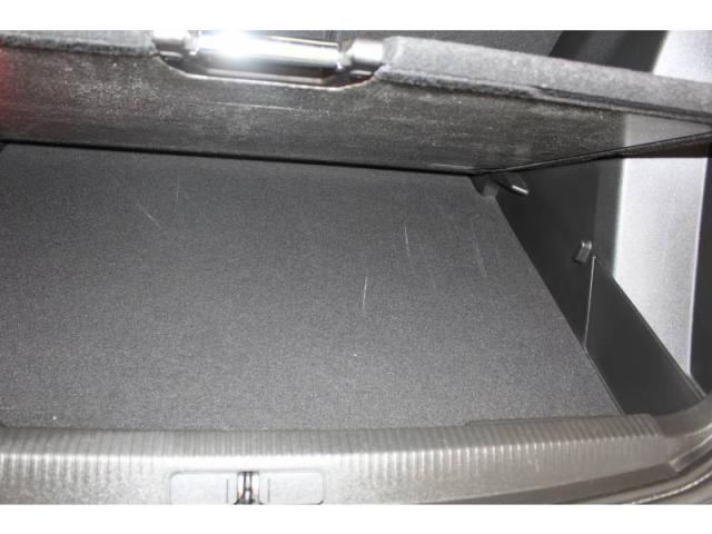 Peugeot 2008 image 3