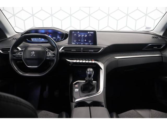 Peugeot 3008 image 1