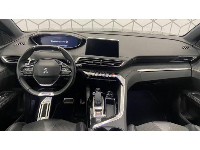Peugeot 5008 image 1