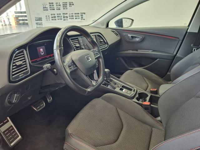 Seat Leon image 1