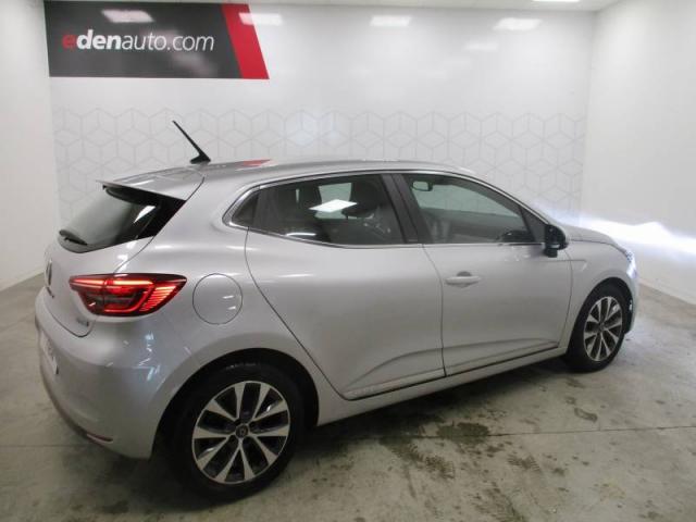 Renault Clio image 9