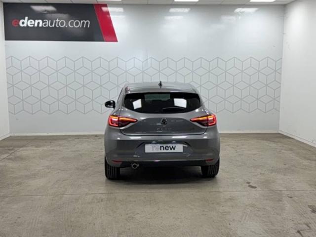 Renault Clio image 1