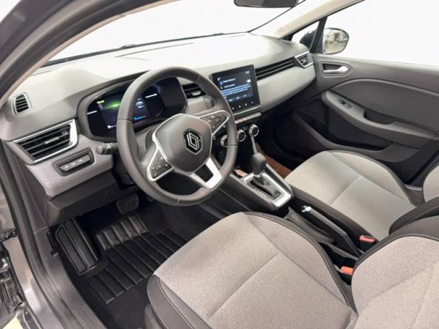Renault Clio image 9