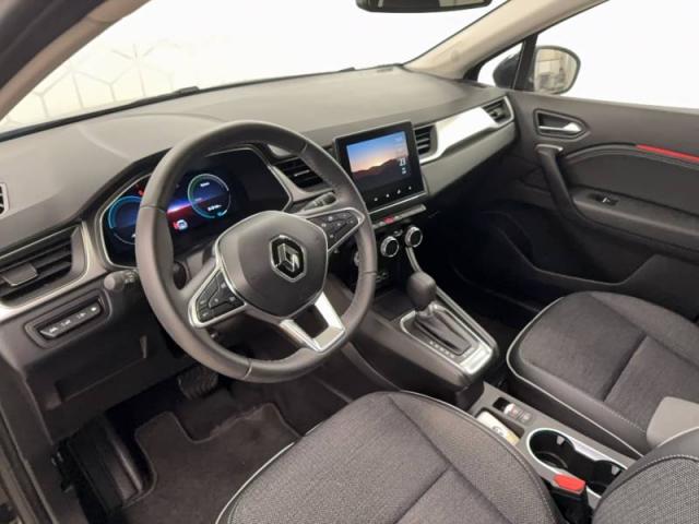 Renault Captur image 2