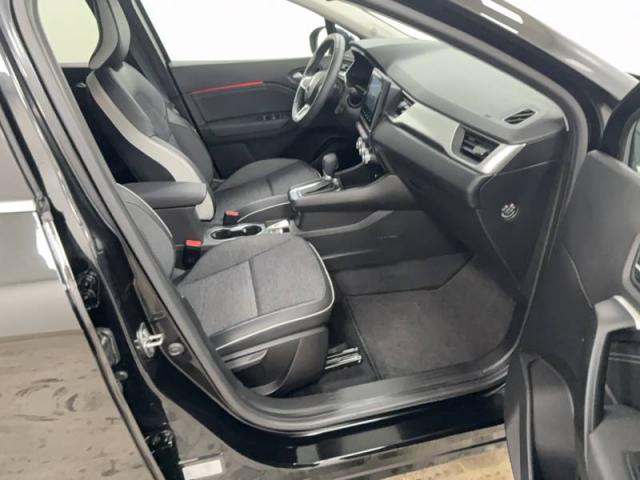 Renault Captur image 8