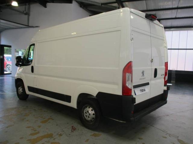 Peugeot Boxer image 1