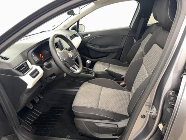 Renault Clio image 8