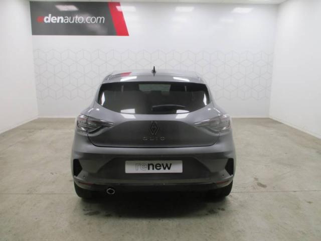 Renault Clio image 8