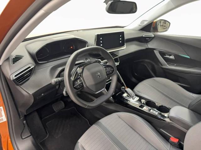 Peugeot 2008 image 3