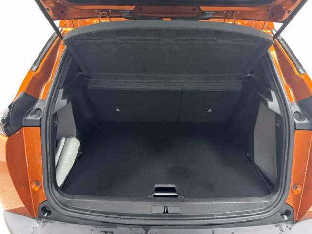 Peugeot 2008 image 9