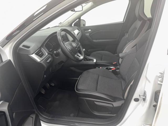 Renault Captur image 8