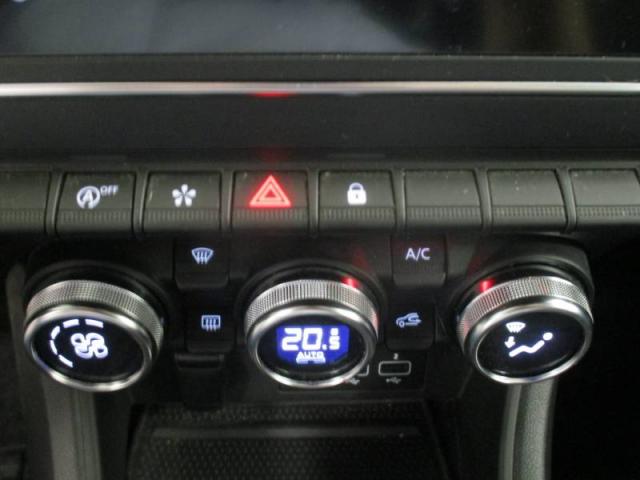 Renault Captur image 7