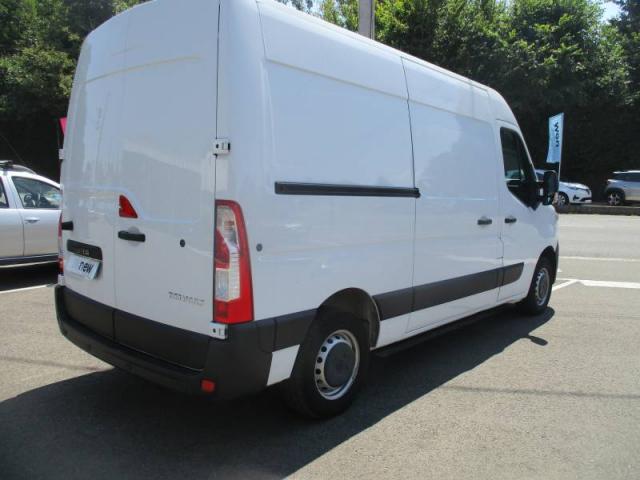Renault Master image 2