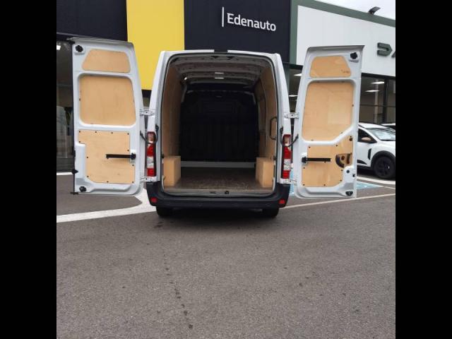 Renault Master image 8
