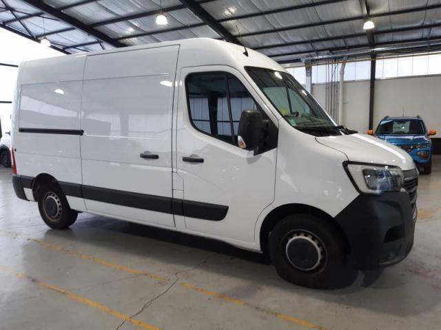 Renault Master image 8
