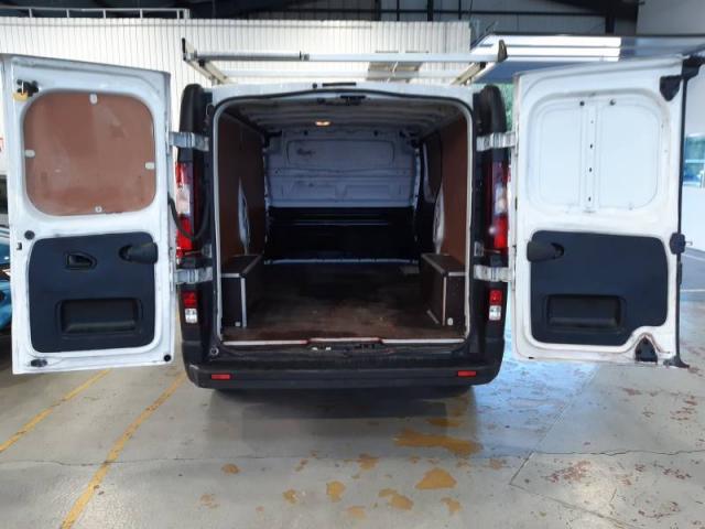 Renault Trafic image 9