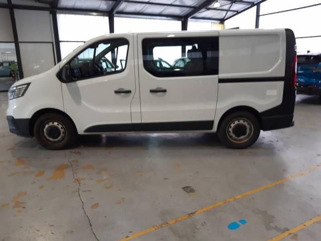 Renault Trafic image 1