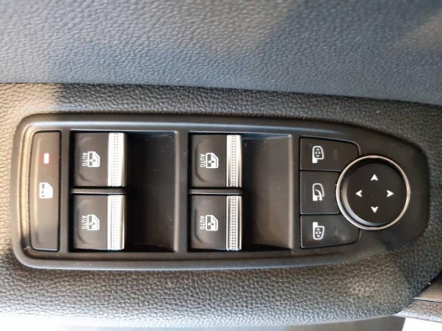 Renault Captur image 5