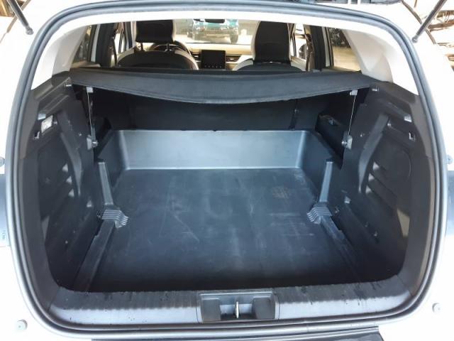 Renault Captur image 1