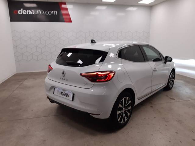 Renault Clio image 9