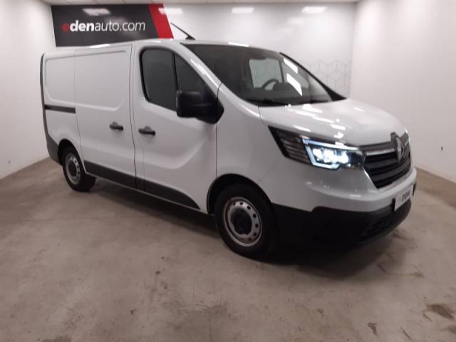 Renault Trafic image 2