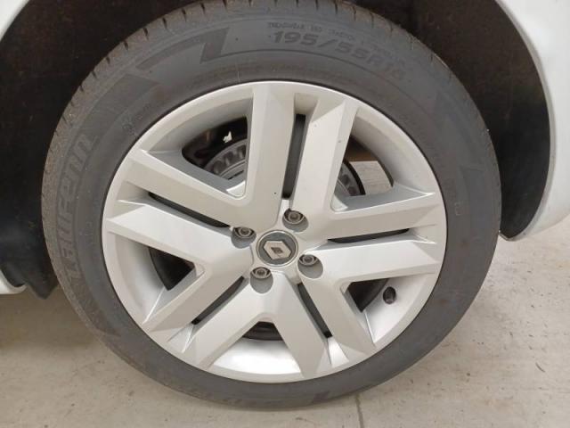 Renault Clio image 3