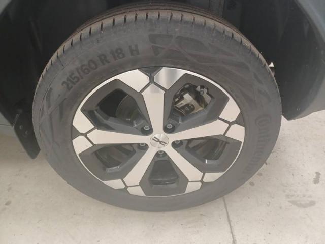 Dacia Duster image 1