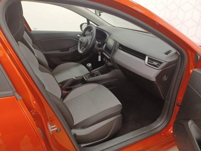 Renault Clio image 1