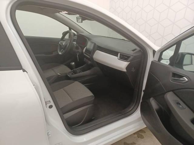 Renault Clio image 6