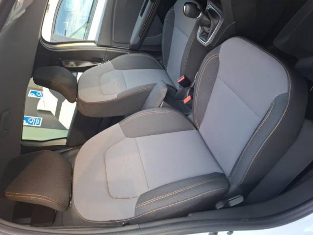 Dacia Jogger image 1