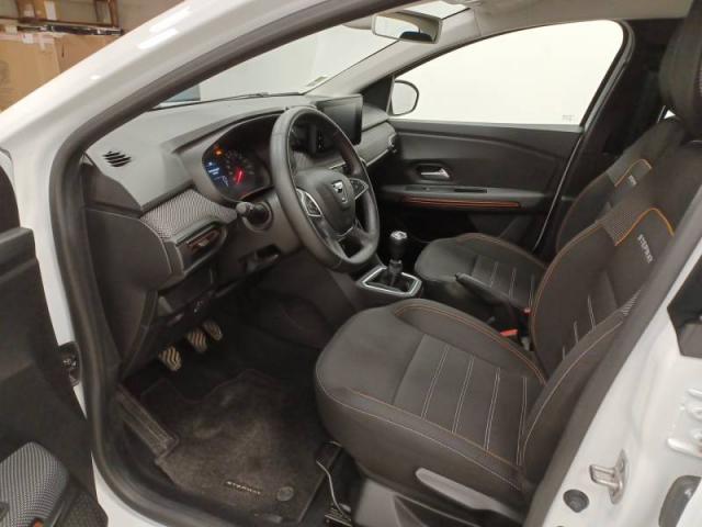 Dacia Sandero image 1