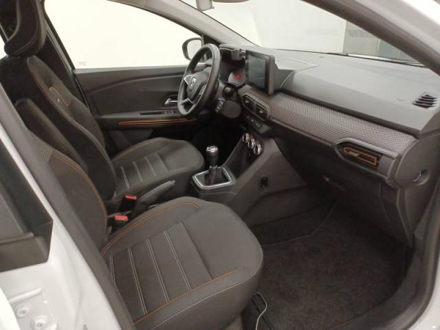 Dacia Sandero image 3