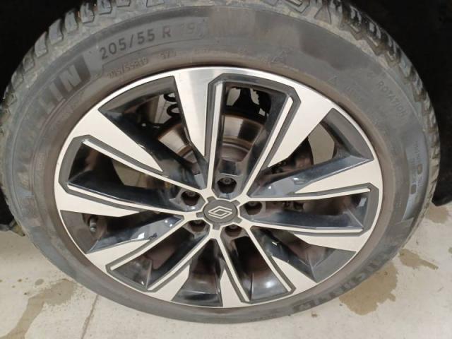 Renault Austral image 8