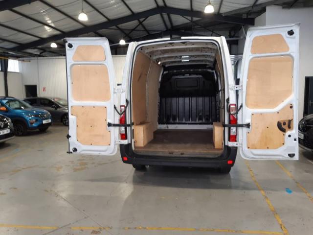 Renault Master image 7