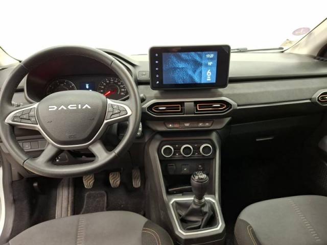 Dacia Sandero image 8