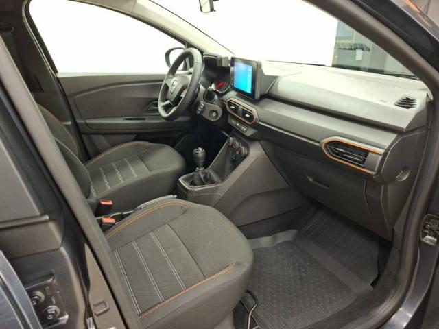 Dacia Sandero image 4