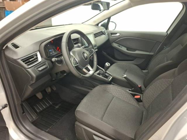 Renault Clio image 2