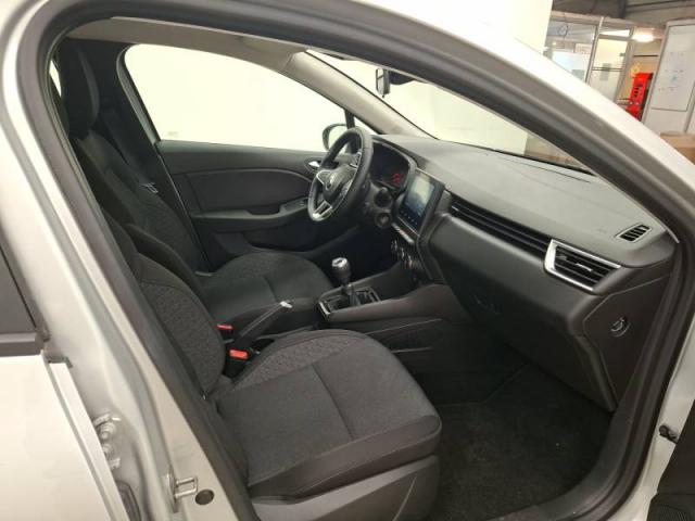 Renault Clio image 8