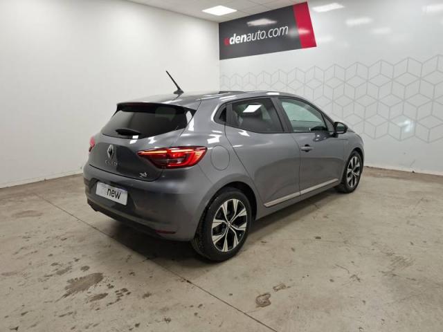 Renault Clio image 8