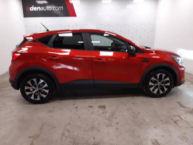 Renault Captur image 2