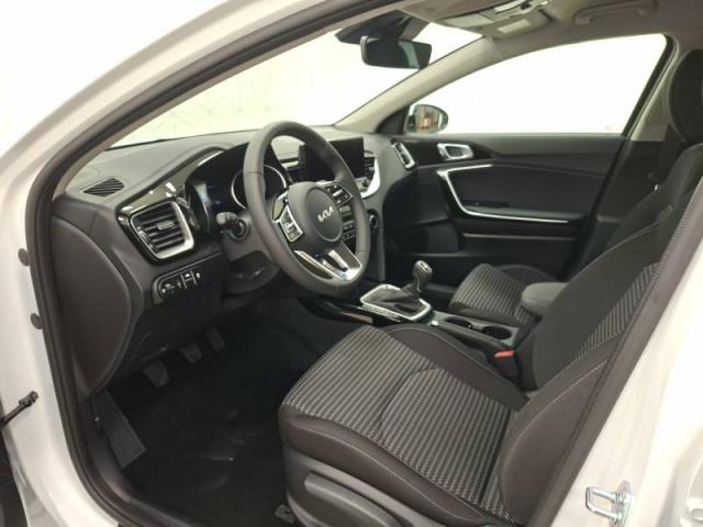 Kia Ceed image 2