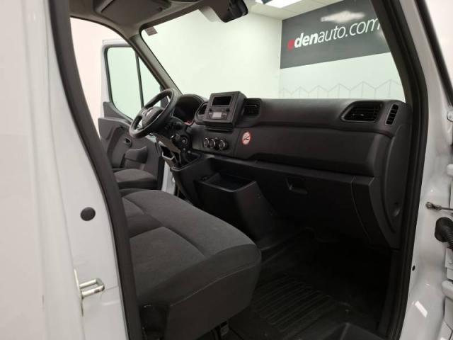 Renault Master image 7