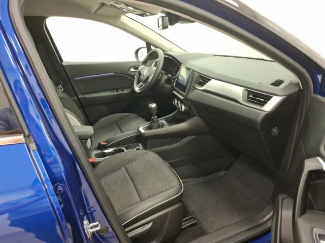 Renault Captur image 8