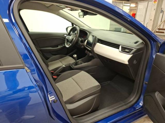 Renault Clio image 9