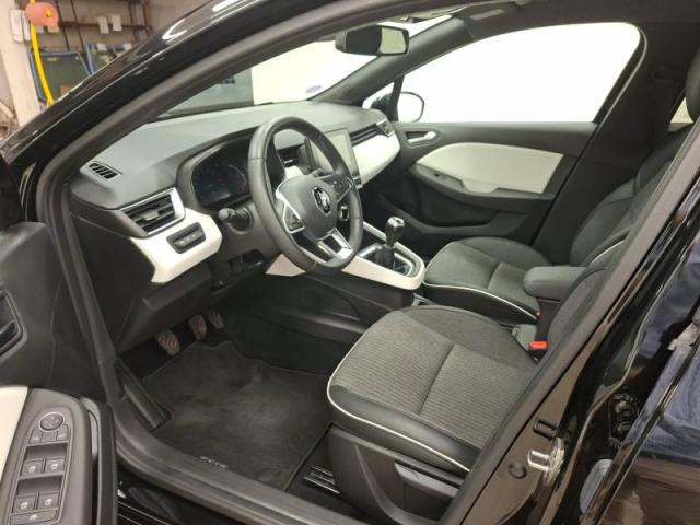 Renault Clio image 6