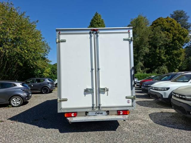 Renault Master image 8